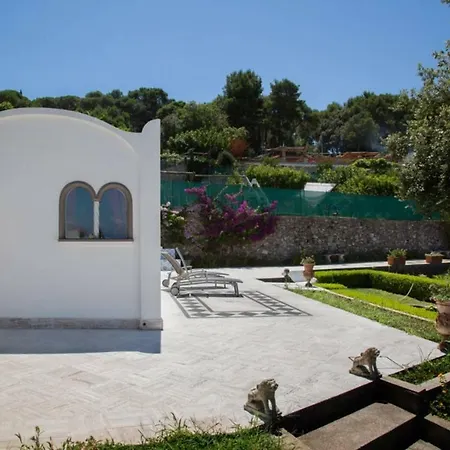 La Casa Dei Merli Сasa de vacaciones Capri